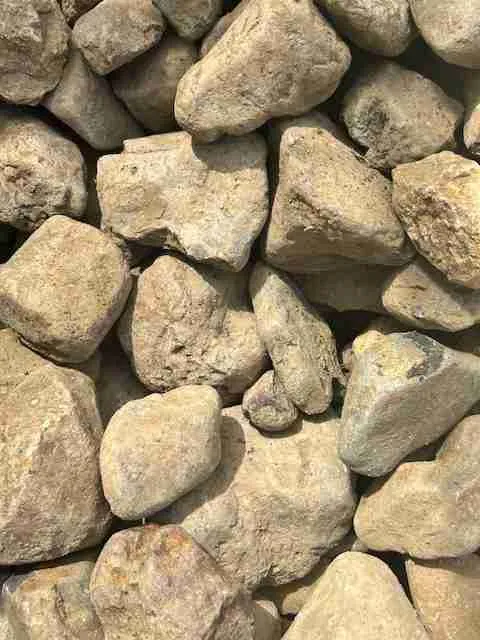 Doonan Sand & Gravel Product river rocks 80-150mm